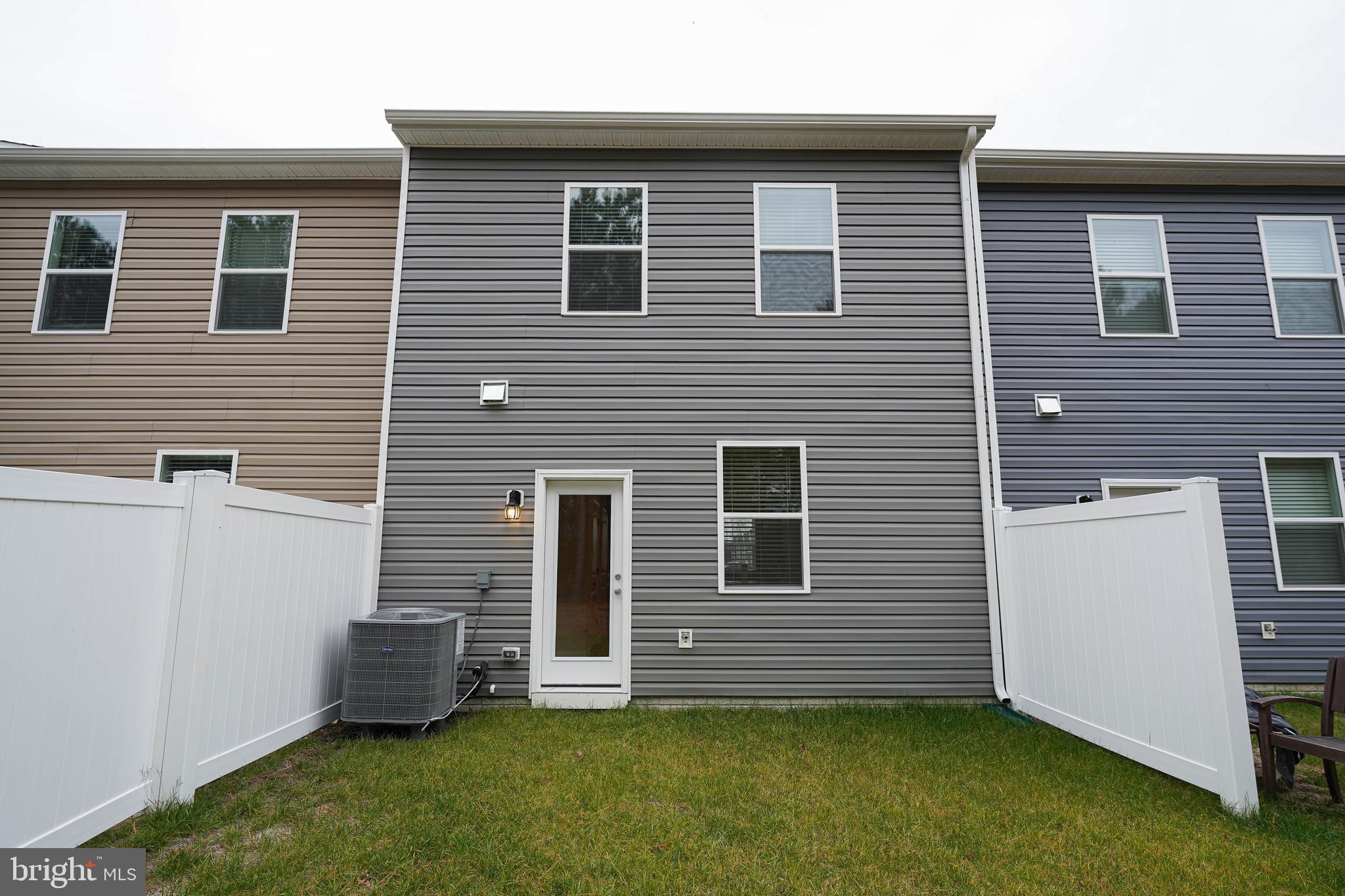 852 Mersey Lane Salisbury, MD 21801 - Photo 4 of 40 a view of outdoor space and yard from deck