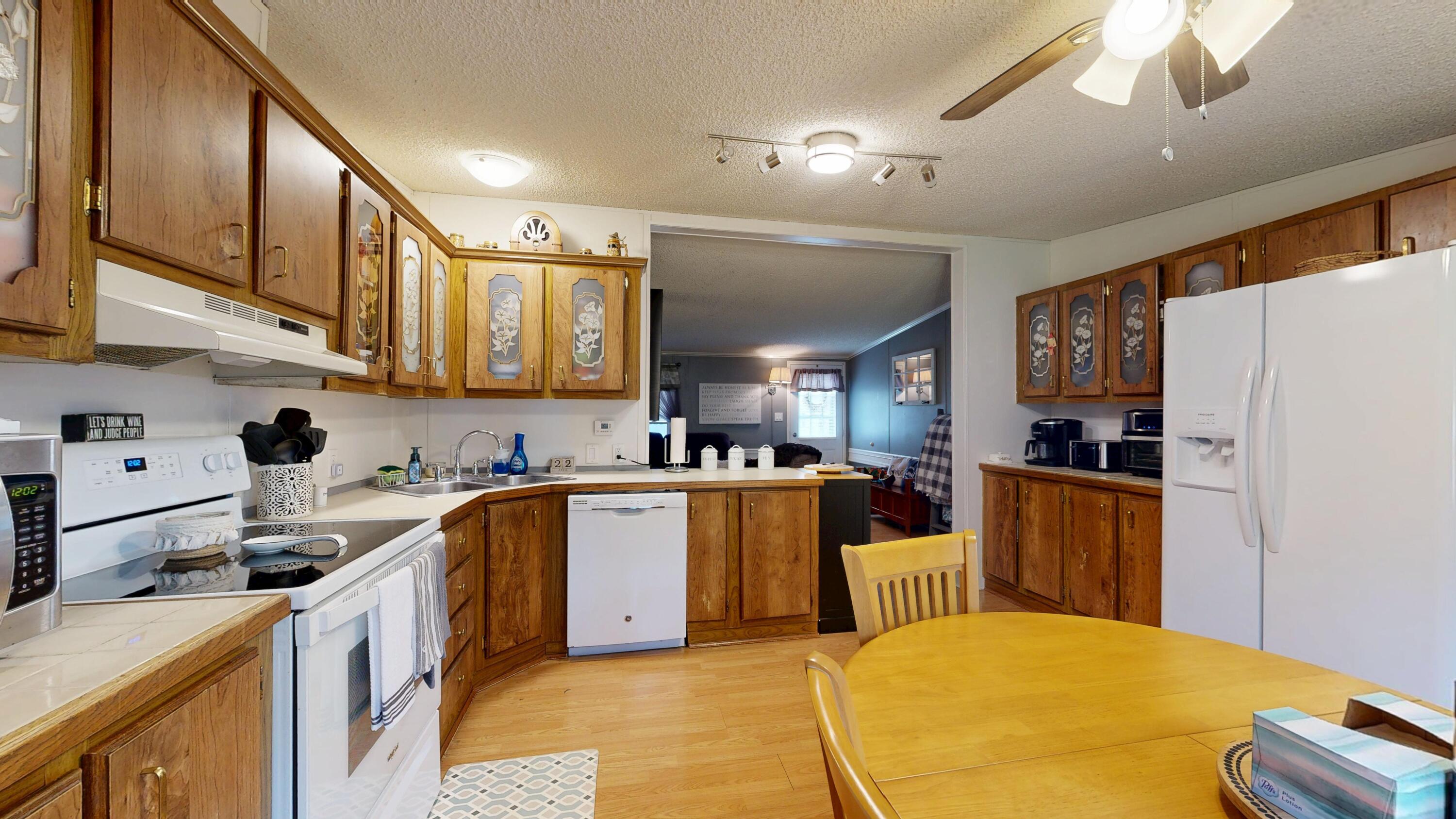24 Mad Bulldog Road Sabattus, ME 04280 - Photo 7 of 33 kitchen