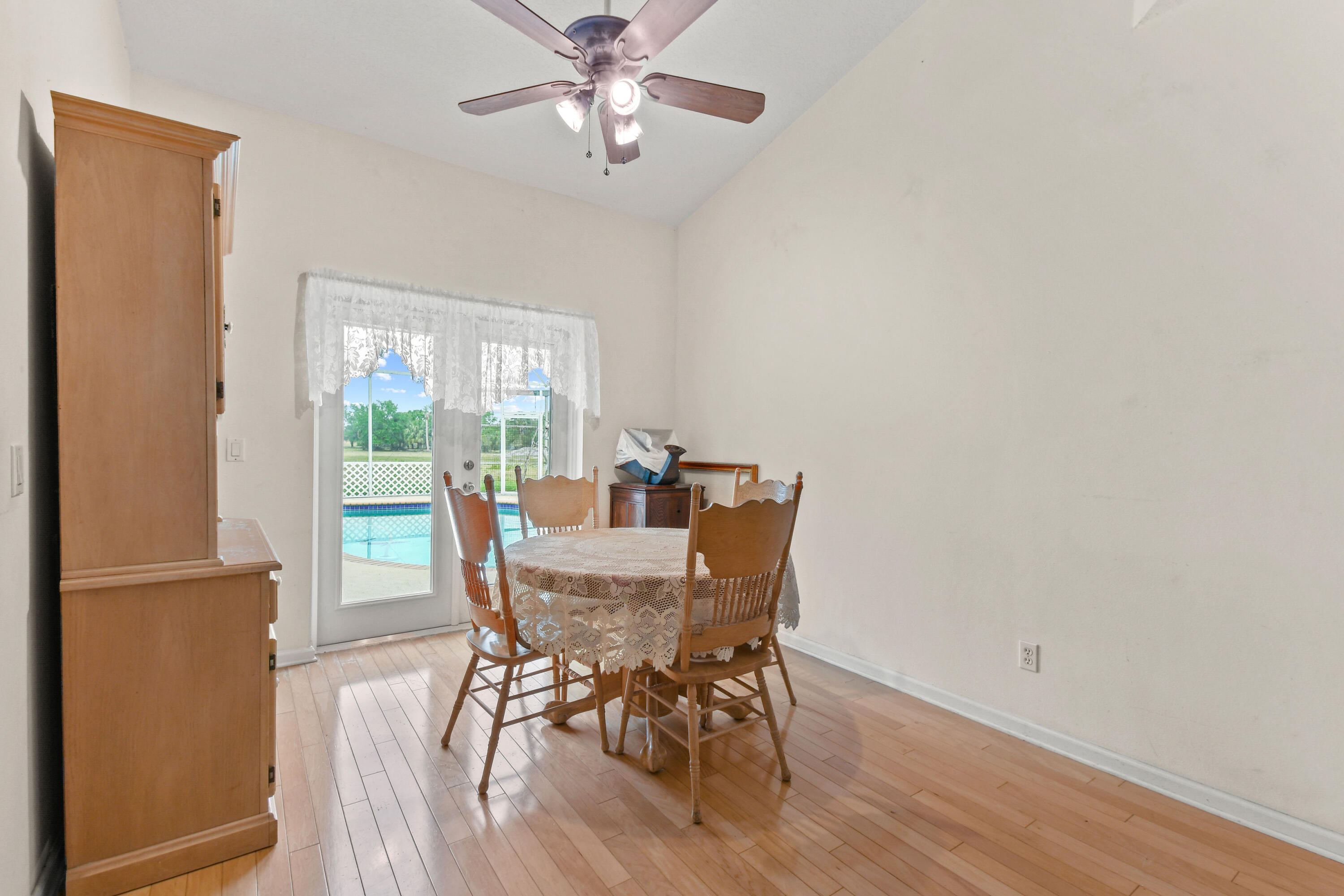 9340 Carlton Road Port St. Lucie, FL 34987 - Photo 19 of 36 9340CarltonRd_21