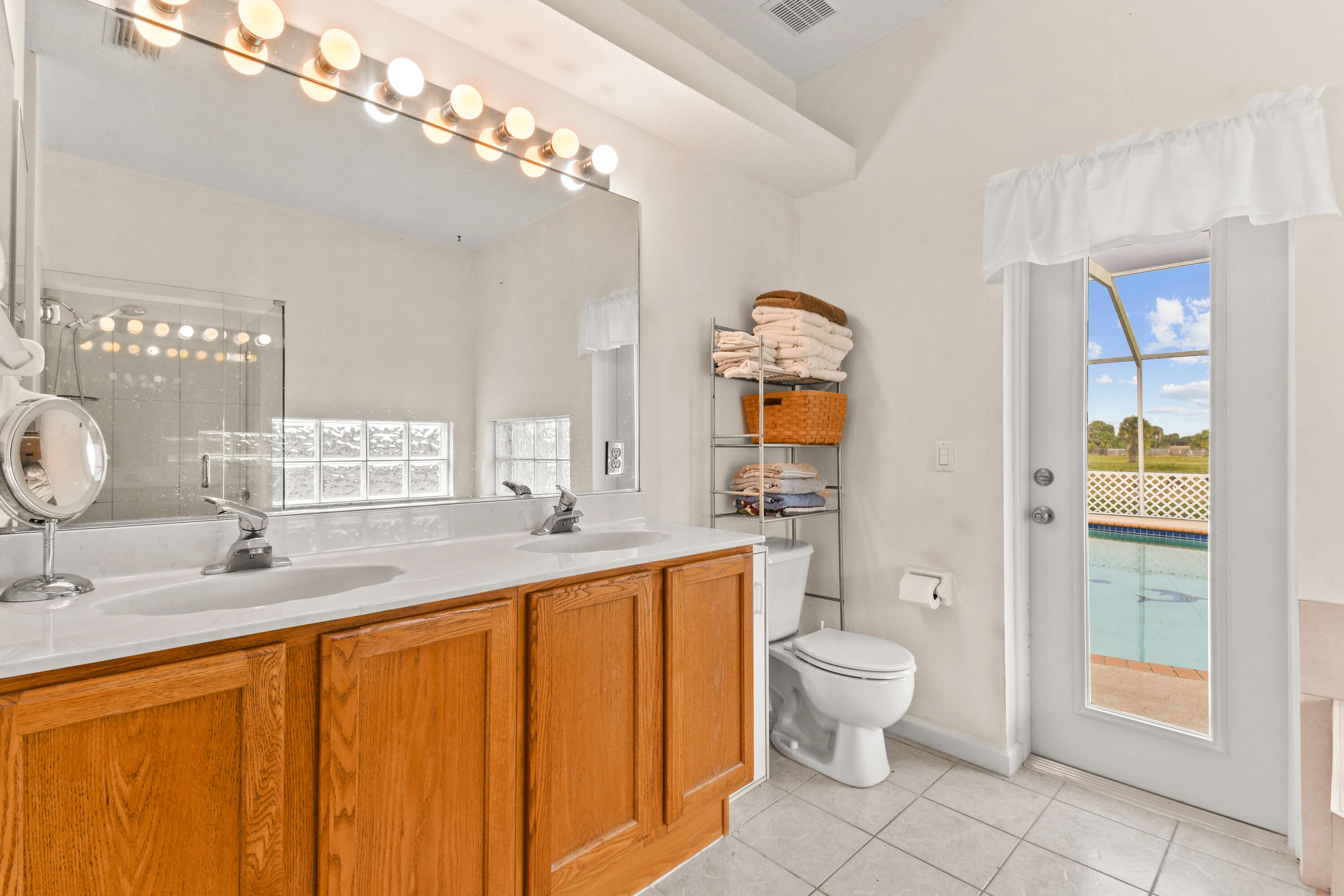 9340 Carlton Road Port St. Lucie, FL 34987 - Photo 22 of 36 9340CarltonRd_26 - Copy (2)