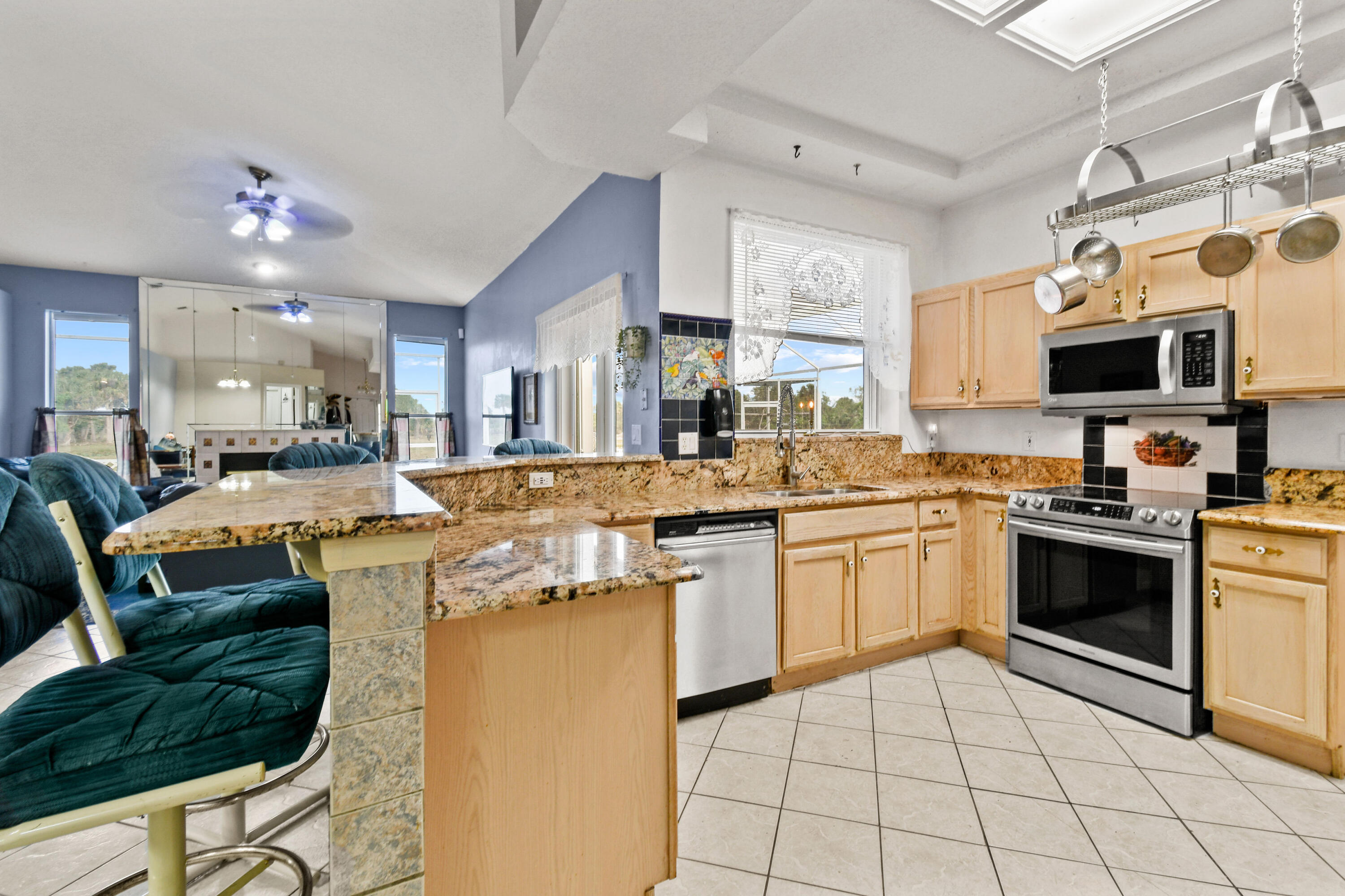 9340 Carlton Road Port St. Lucie, FL 34987 - Photo 10 of 36 9340CarltonRd_09 - Copy (2)