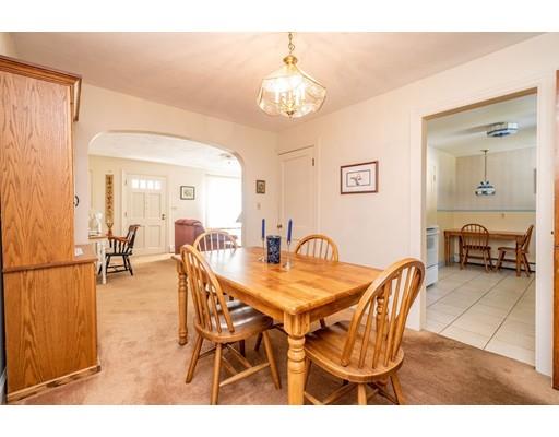 721 W Road Westfield, MA 01085 - Photo 8 of 29 Gallery Image 8