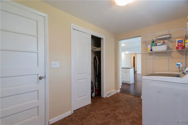 $215,000 | 326 Shaver Avenue, Clay, NY 13212