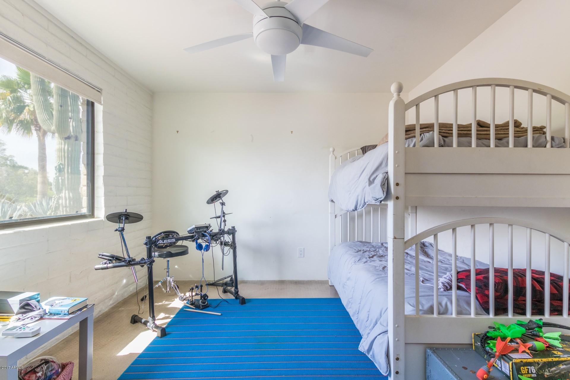 1912 East Lawrence Road Phoenix, AZ 85016 - Photo 18 of 25 0015-Lawrence (15)