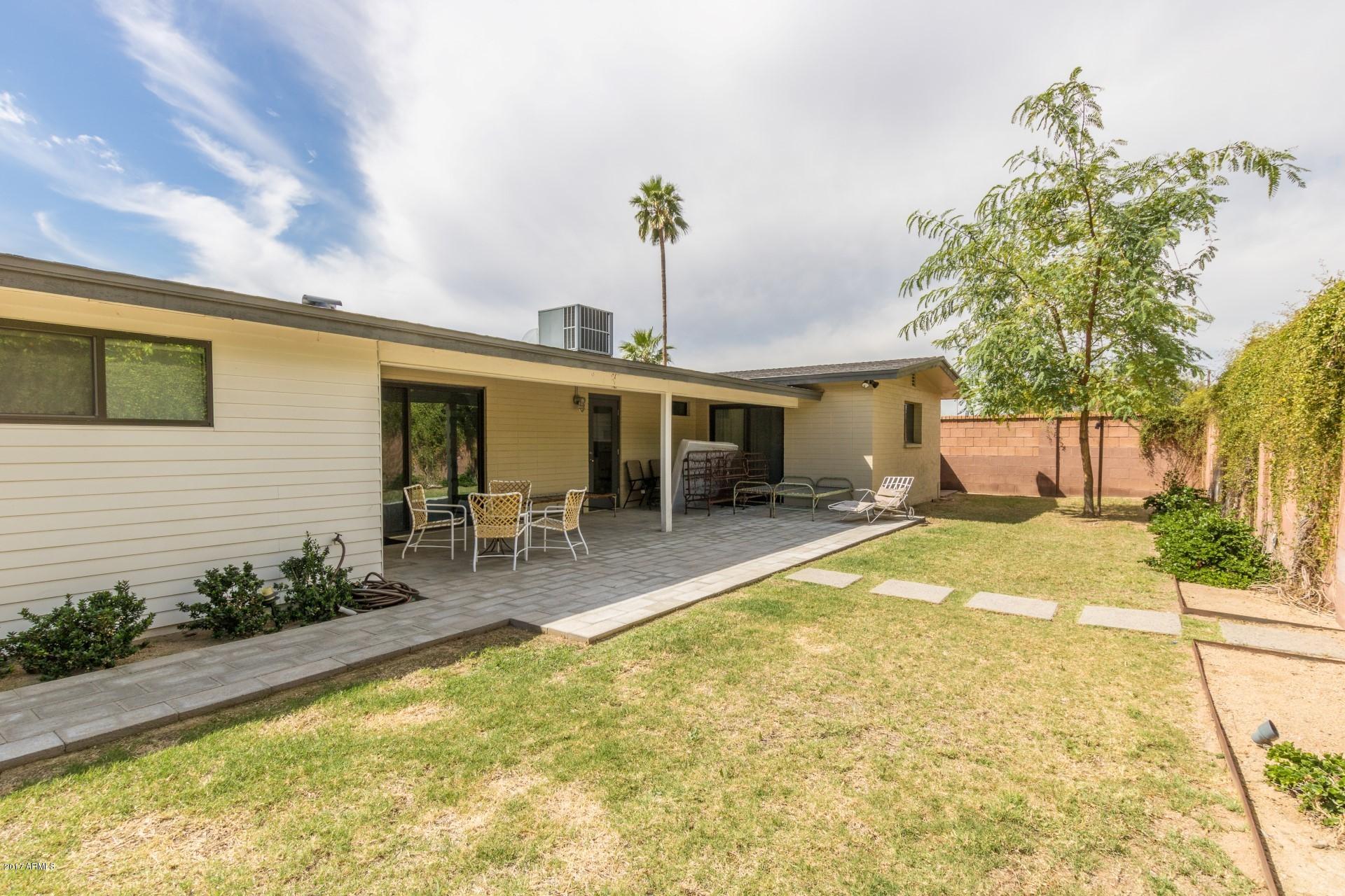1912 East Lawrence Road Phoenix, AZ 85016 - Photo 23 of 25 0023-Lawrence (22)