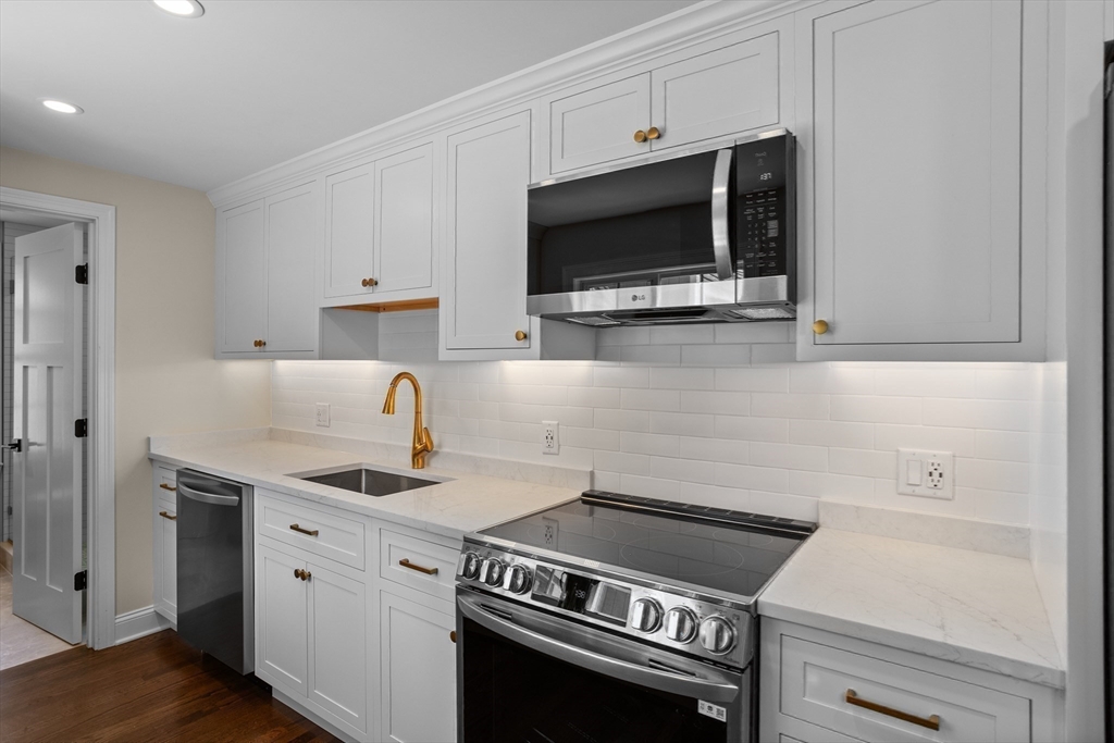 48 Springs Road Bedford, MA 01730 - Photo 16 of 40