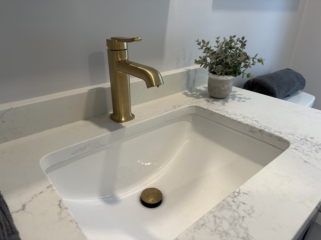 48 Springs Road Bedford, MA 01730 - Photo 21 of 40