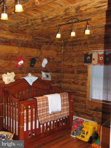 13121 Martin Road Smithsburg, MD 21783 - Photo 20 of 24 Master Bedroom #2
