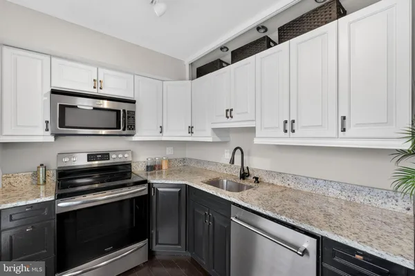 $1,225,000 | 1117 G Street Southeast, Washington, DC 20003