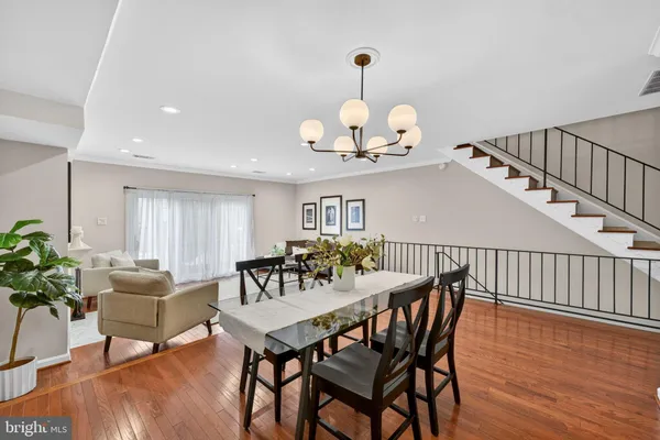 $1,225,000 | 1117 G Street Southeast, Washington, DC 20003