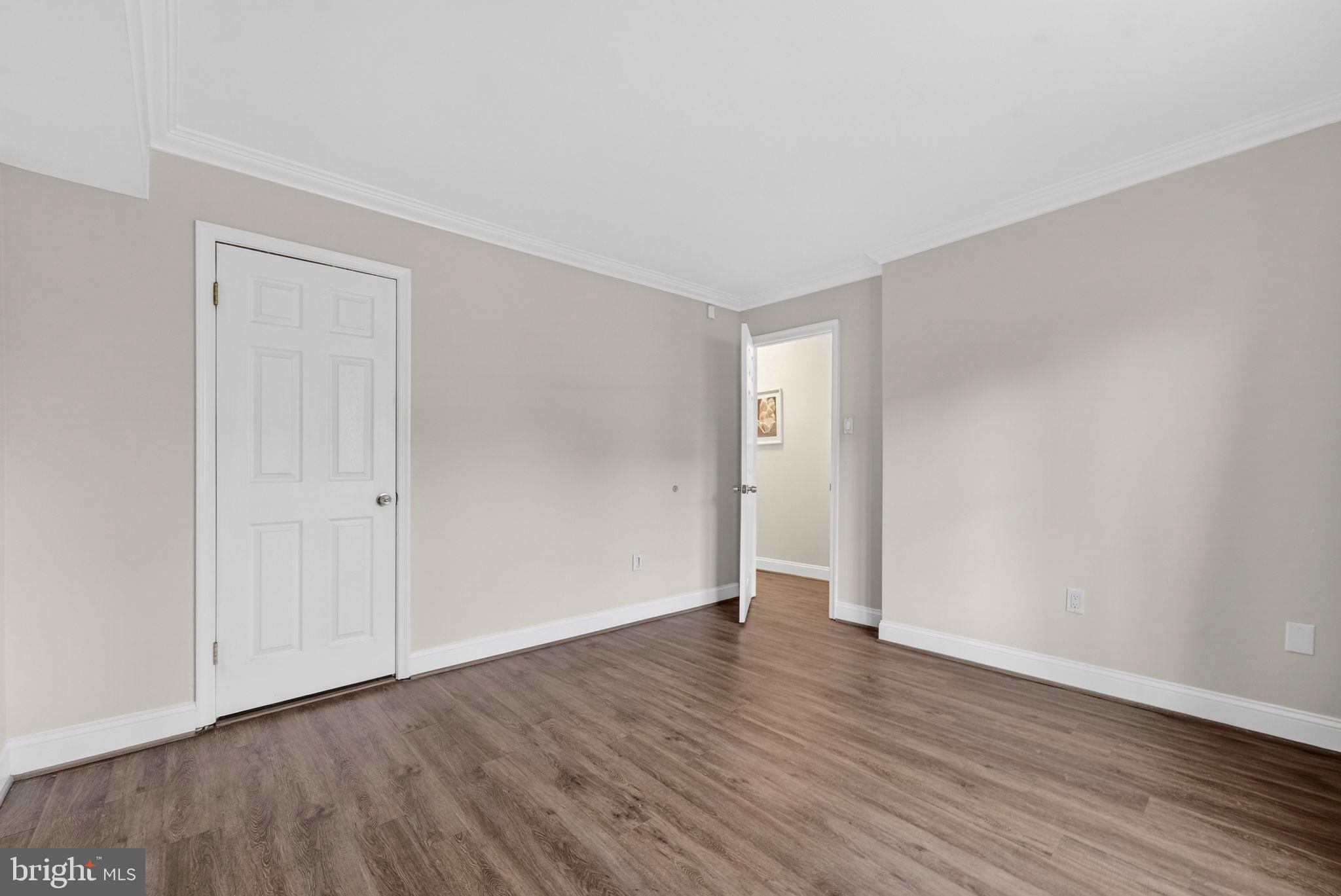 1117 G Street Southeast Washington, DC 20003 - Photo 44 of 50 Spacious room with inviting natural light.