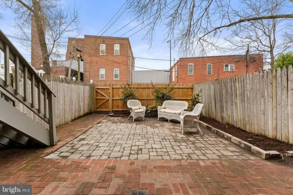 $1,225,000 | 1117 G Street Southeast, Washington, DC 20003