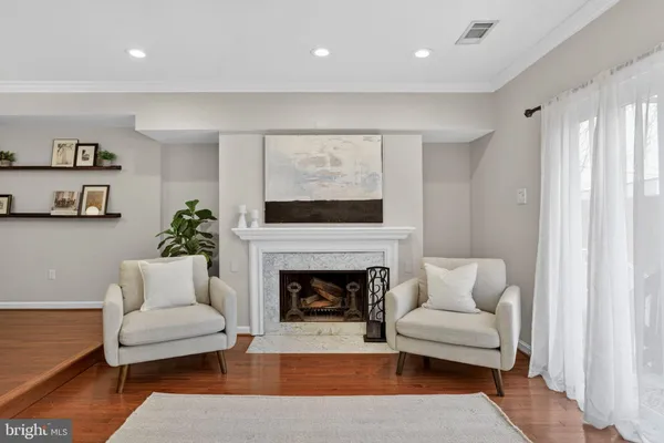 $1,225,000 | 1117 G Street Southeast, Washington, DC 20003