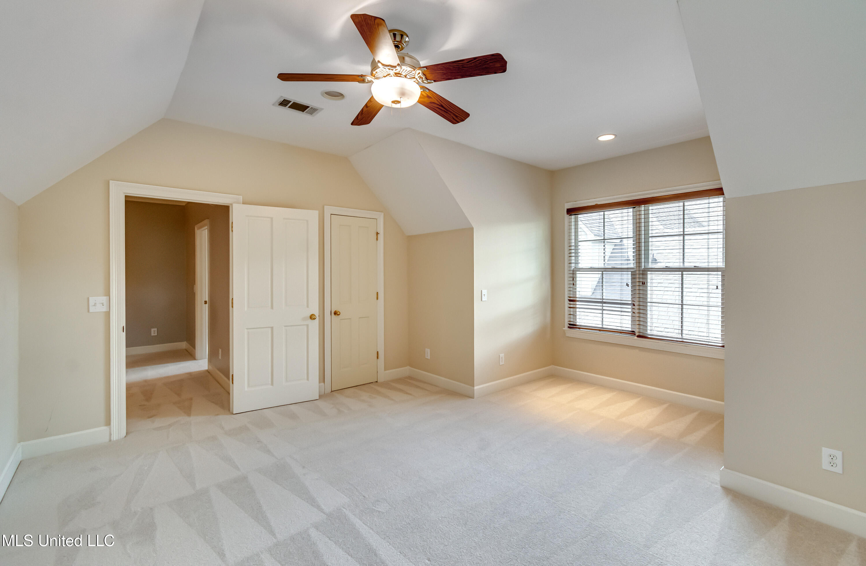 524 Heatherstone Court Ridgeland, MS 39157 - Photo 58 of 68 524 Heatherstone Ct-70