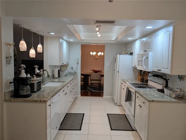 $375,000 | 9220 36th Way North, Unit 6, Pinellas Park, FL 33782