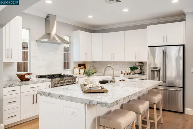 $2,195,000 | 836 Griffon Court, Danville, CA 94506