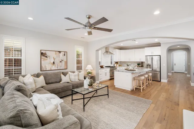 $2,195,000 | 836 Griffon Court, Danville, CA 94506