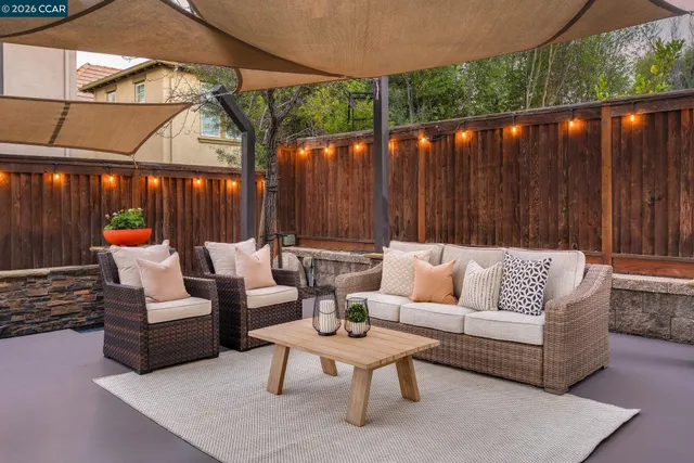 $2,195,000 | 836 Griffon Court, Danville, CA 94506