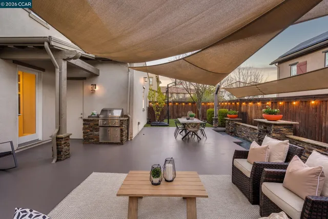 $2,195,000 | 836 Griffon Court, Danville, CA 94506