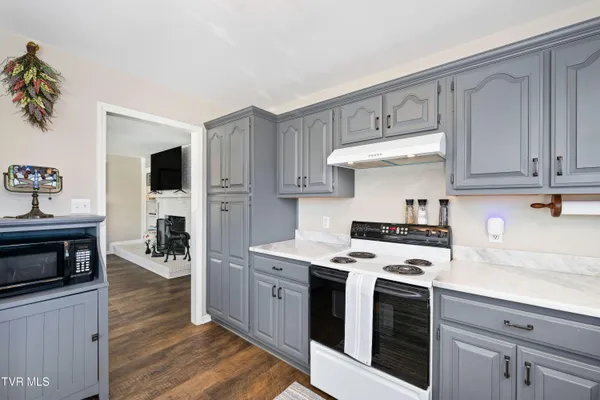 $675,000 | 274 Rambo Road, Mountain City, TN 37683