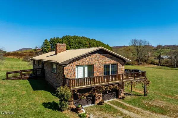 $675,000 | 274 Rambo Road, Mountain City, TN 37683