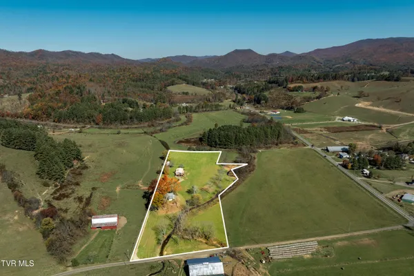 $675,000 | 274 Rambo Road, Mountain City, TN 37683