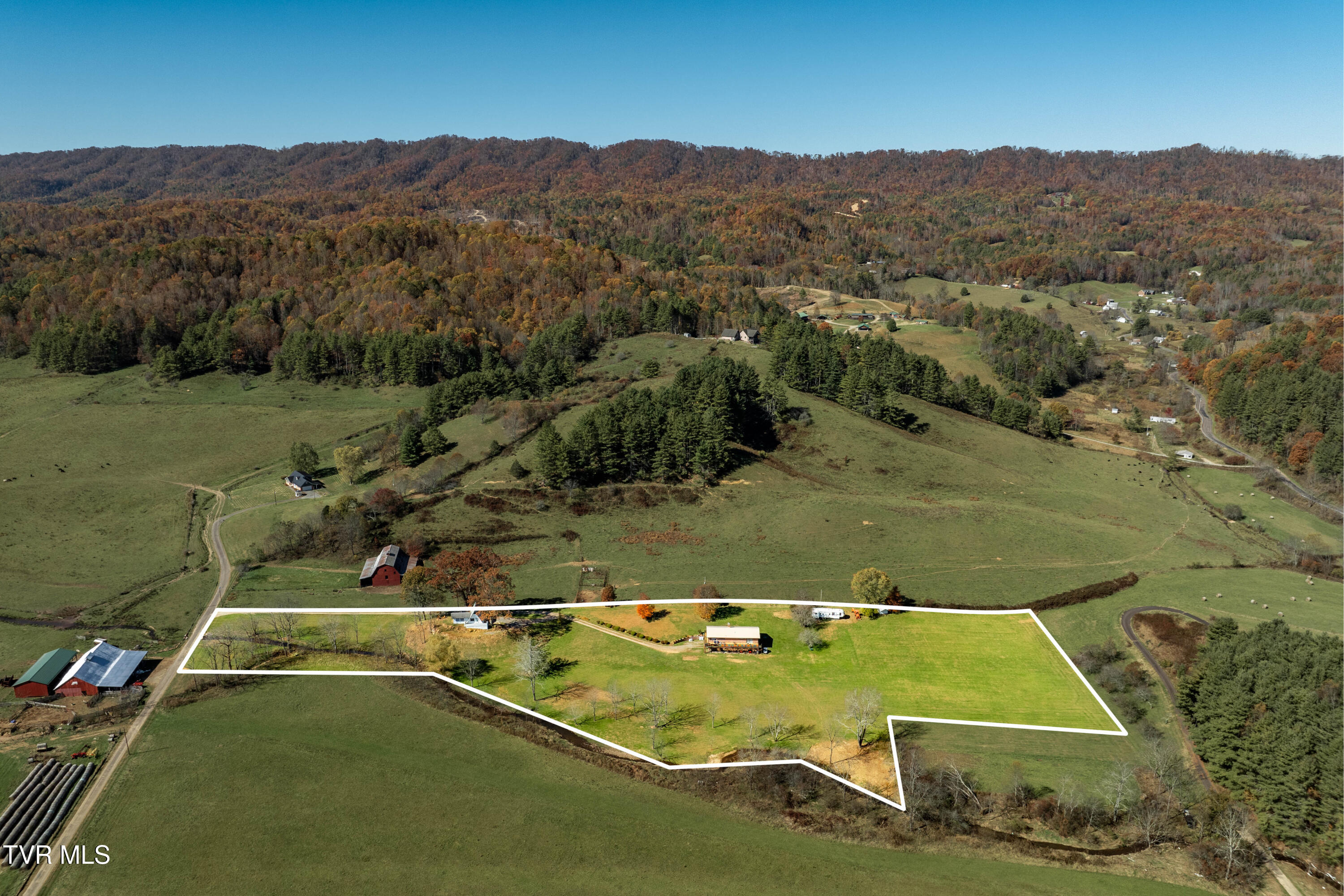 274 Rambo Road Mountain City, TN 37683 - Photo 55 of 76 274 Rambo Rd (3 of 124)