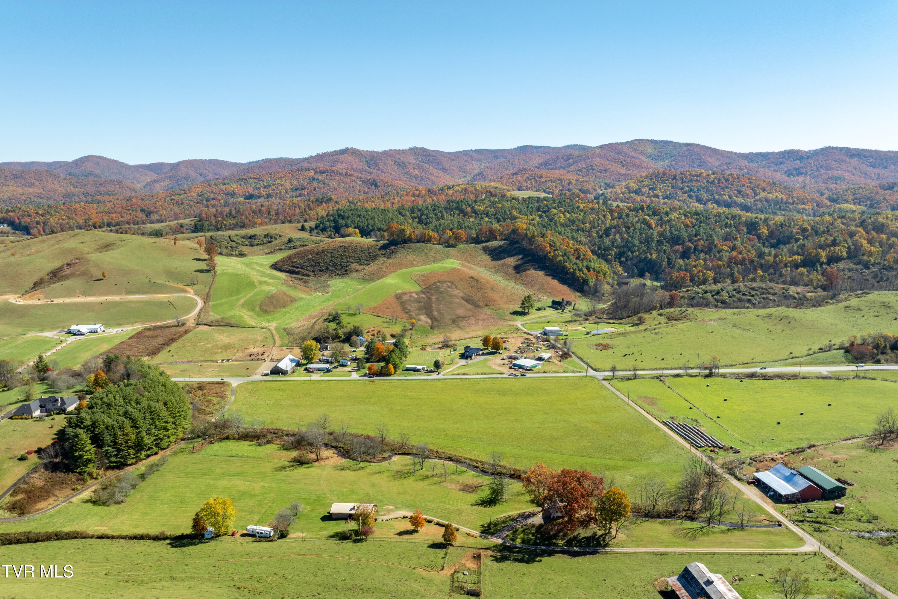 274 Rambo Road Mountain City, TN 37683 - Photo 62 of 76 274 Rambo Rd (12 of 124)