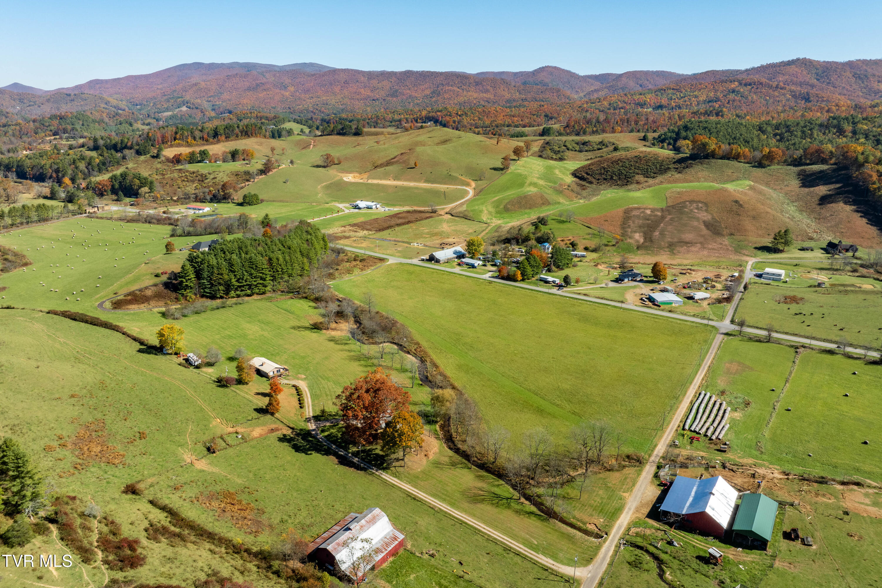274 Rambo Road Mountain City, TN 37683 - Photo 63 of 76 274 Rambo Rd (13 of 124)