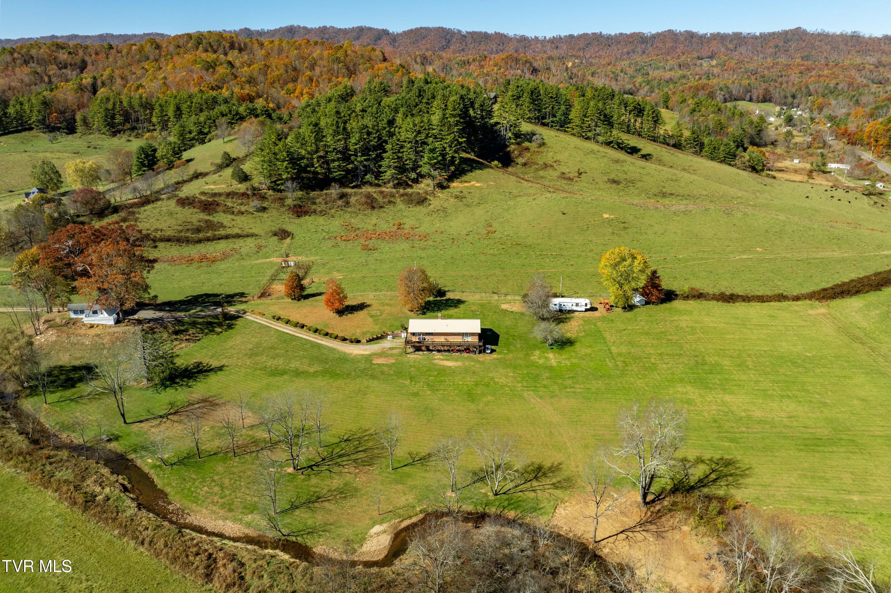 274 Rambo Road Mountain City, TN 37683 - Photo 64 of 76 274 Rambo Rd (14 of 124)