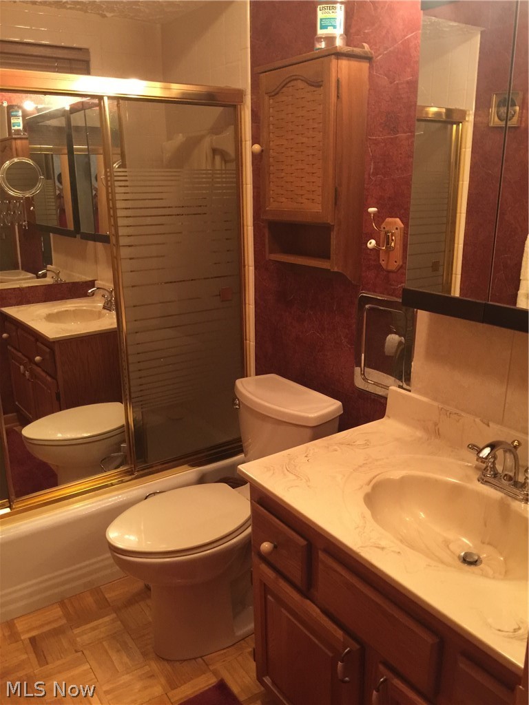 3158 Bancroft Road Akron, OH 44333 - Photo 14 of 26 Gallery Image 14