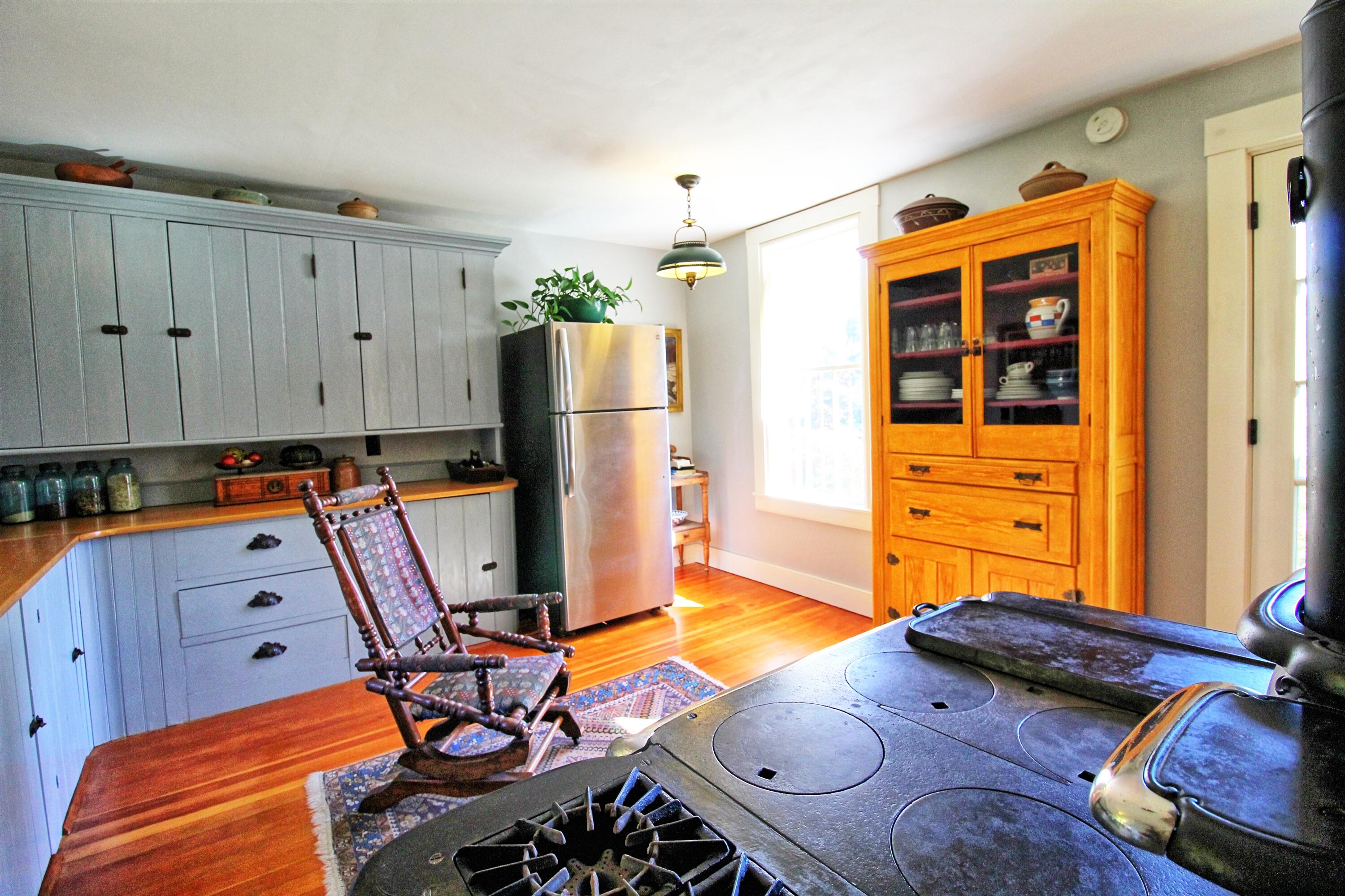 45 West Franklin Road Franklin, ME 04634 - Photo 21 of 61 kitchen