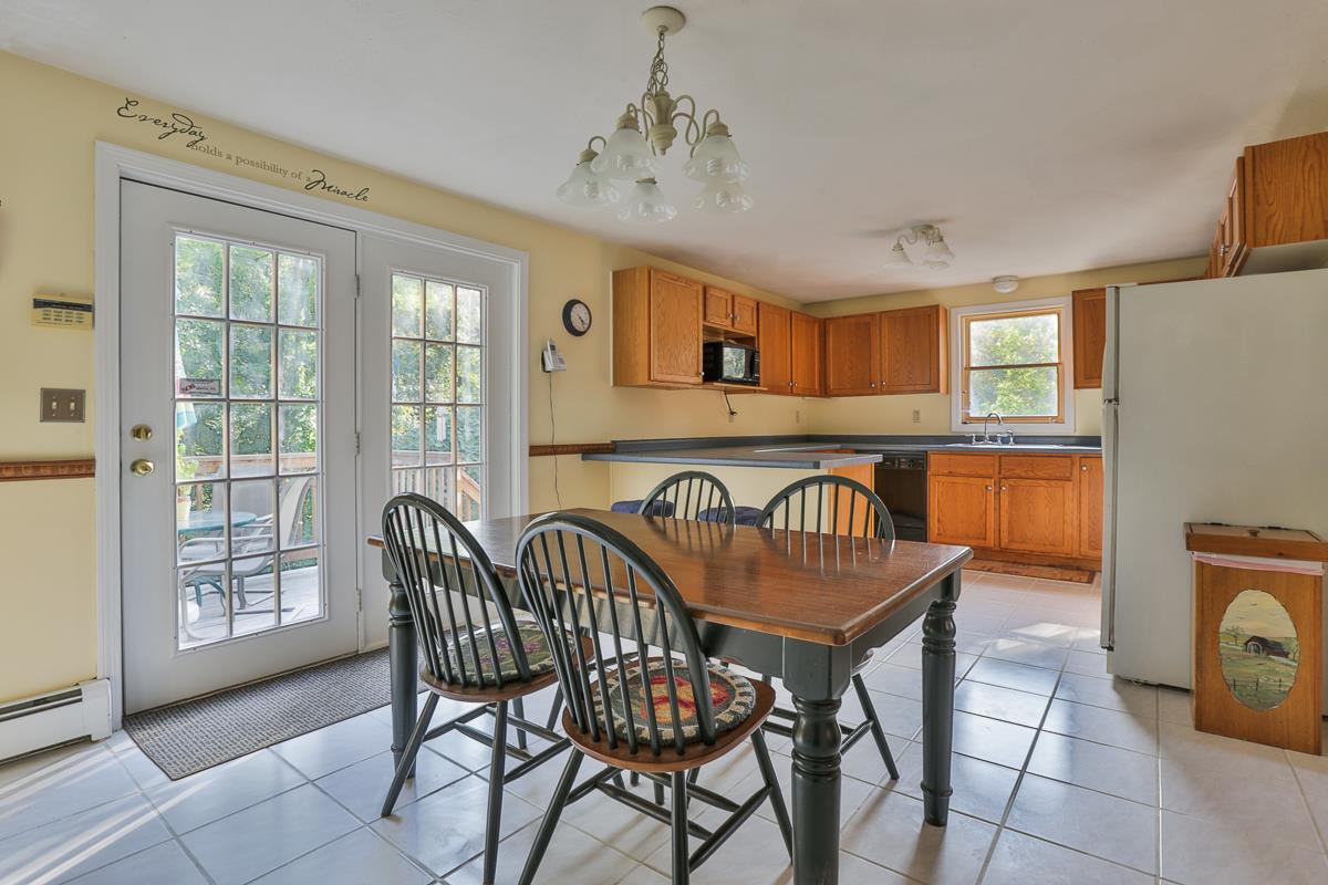 165 Haverhill Road Salem, NH 03079 - Photo 11 of 30