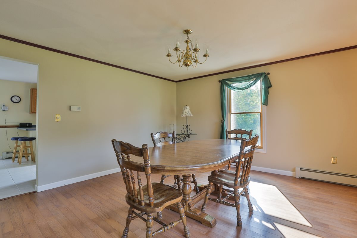 165 Haverhill Road Salem, NH 03079 - Photo 7 of 30