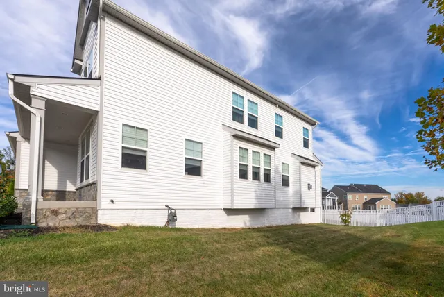 $949,999 | 4005 Granary View Court, Dumfries, VA 22025