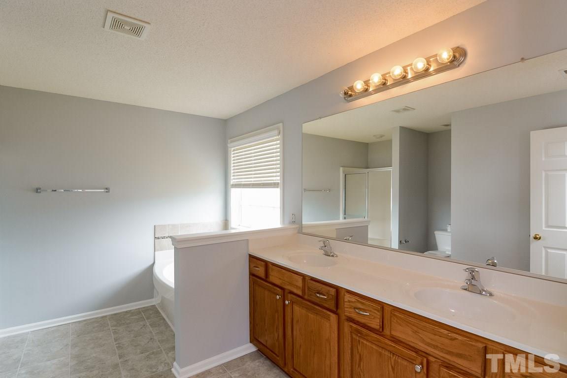 4434 Snowcrest Lane Raleigh, NC 27616 - Photo 15 of 19