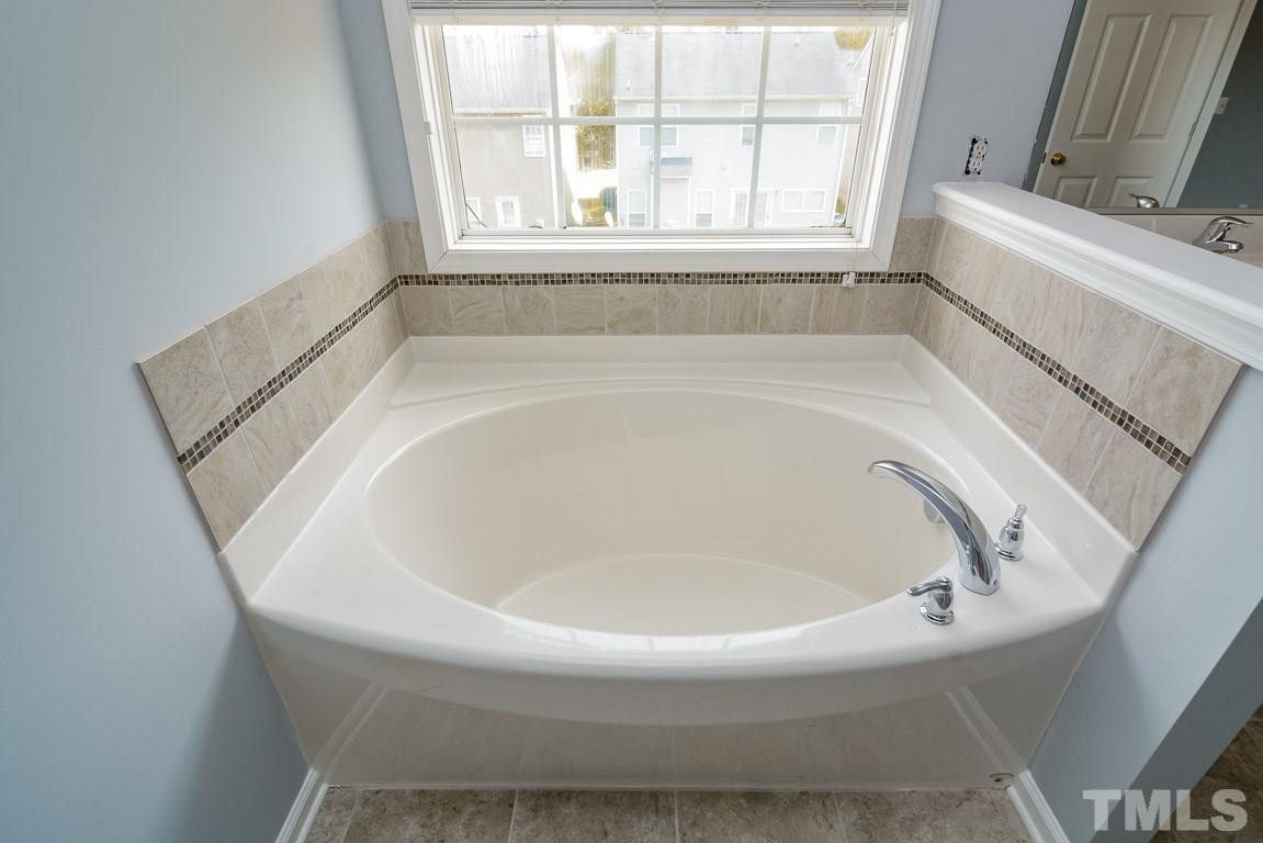4434 Snowcrest Lane Raleigh, NC 27616 - Photo 16 of 19