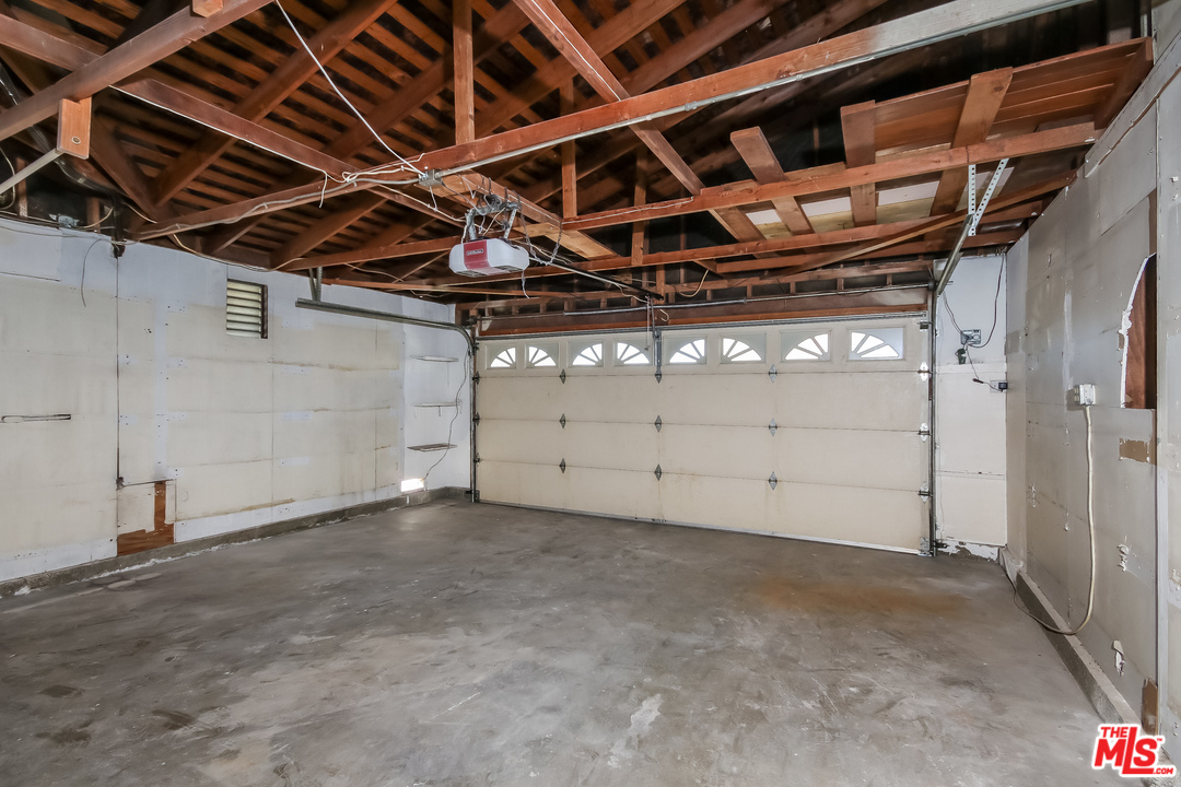 1068 Overlook Ridge Road Diamond Bar, CA 91765 - Photo 22 of 27 Gallery Image 22