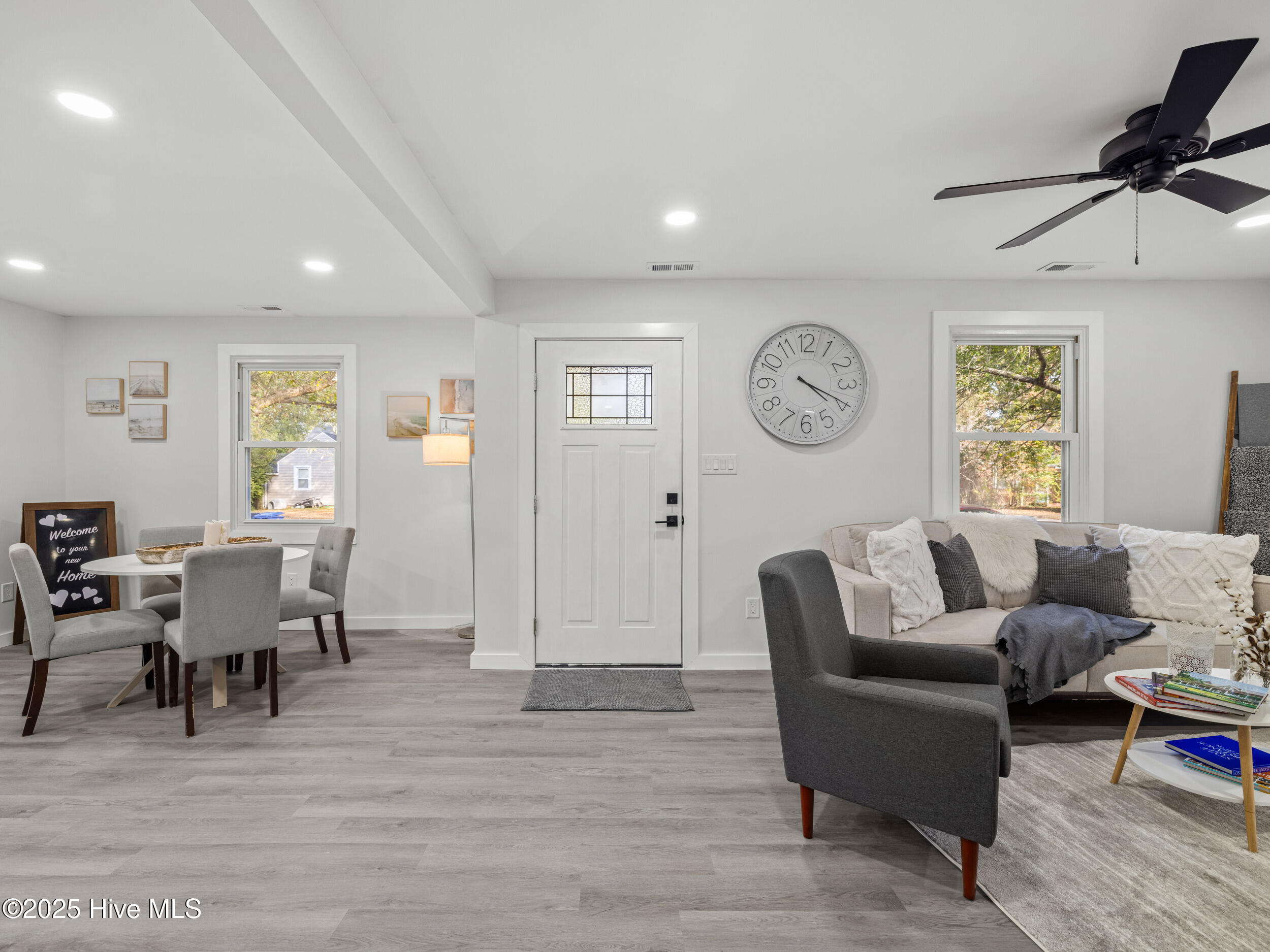 6 Glendale Road Jacksonville, NC 28540 - Photo 23 of 40 Entrance