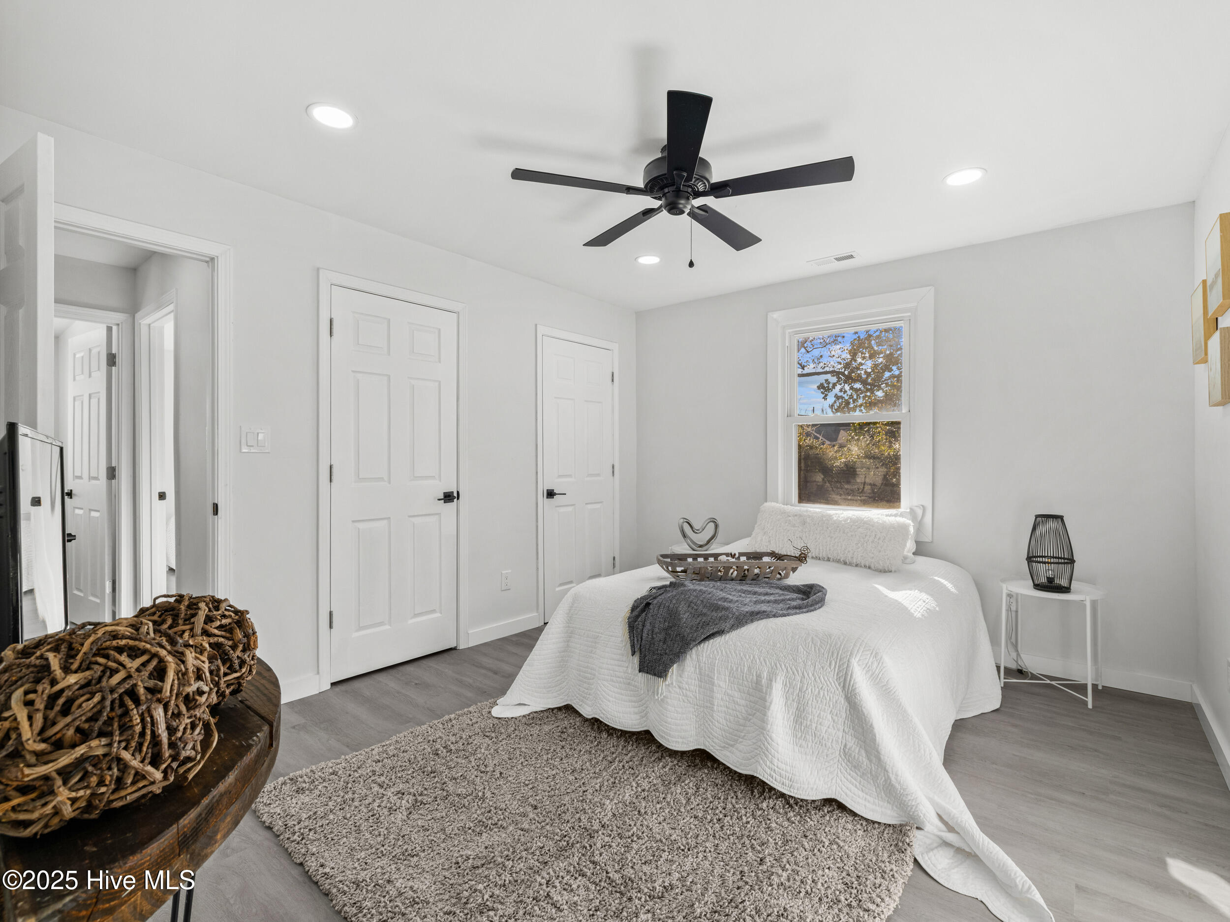 6 Glendale Road Jacksonville, NC 28540 - Photo 29 of 40 MasterBed