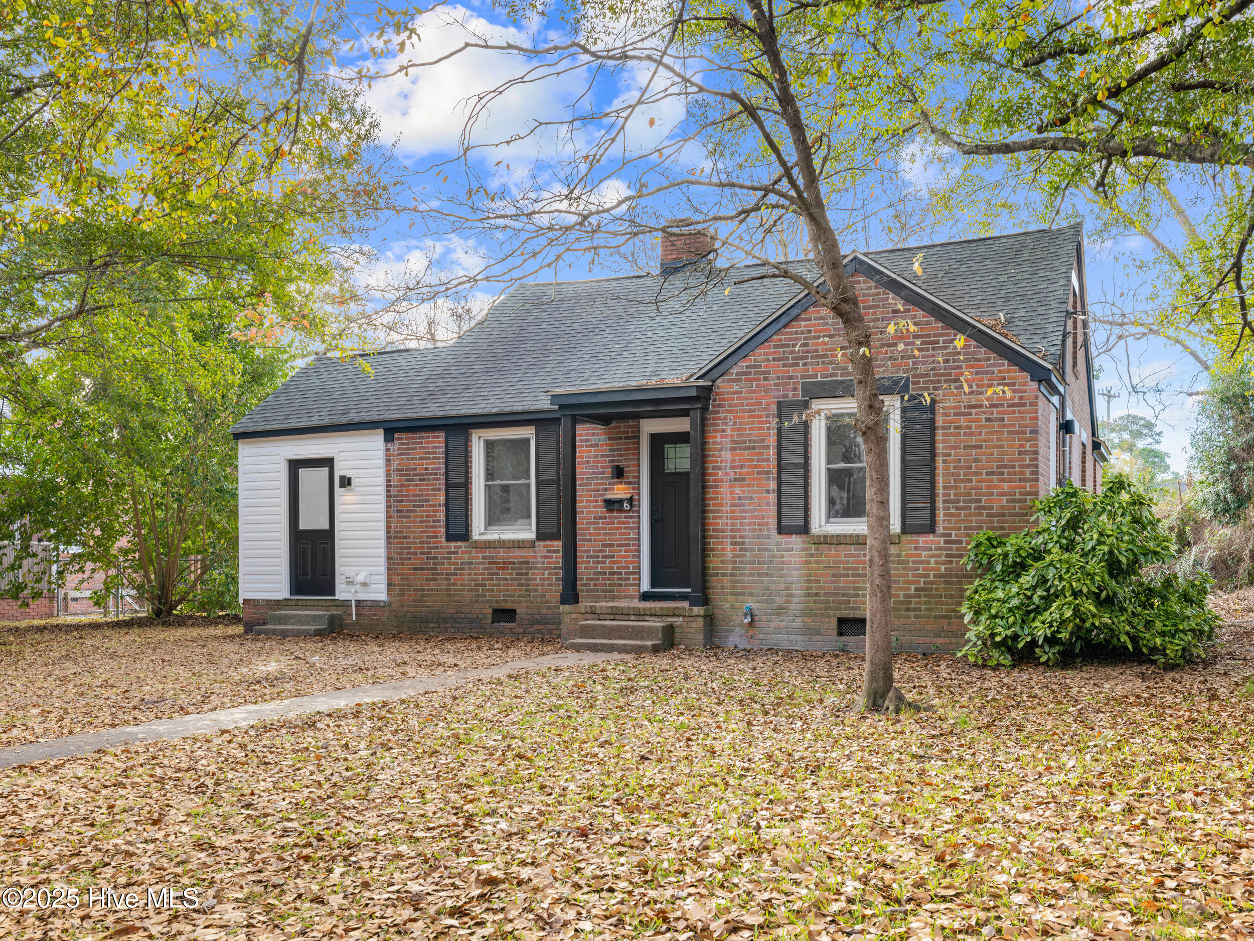 6 Glendale Road Jacksonville, NC 28540 - Photo 2 of 40 Front