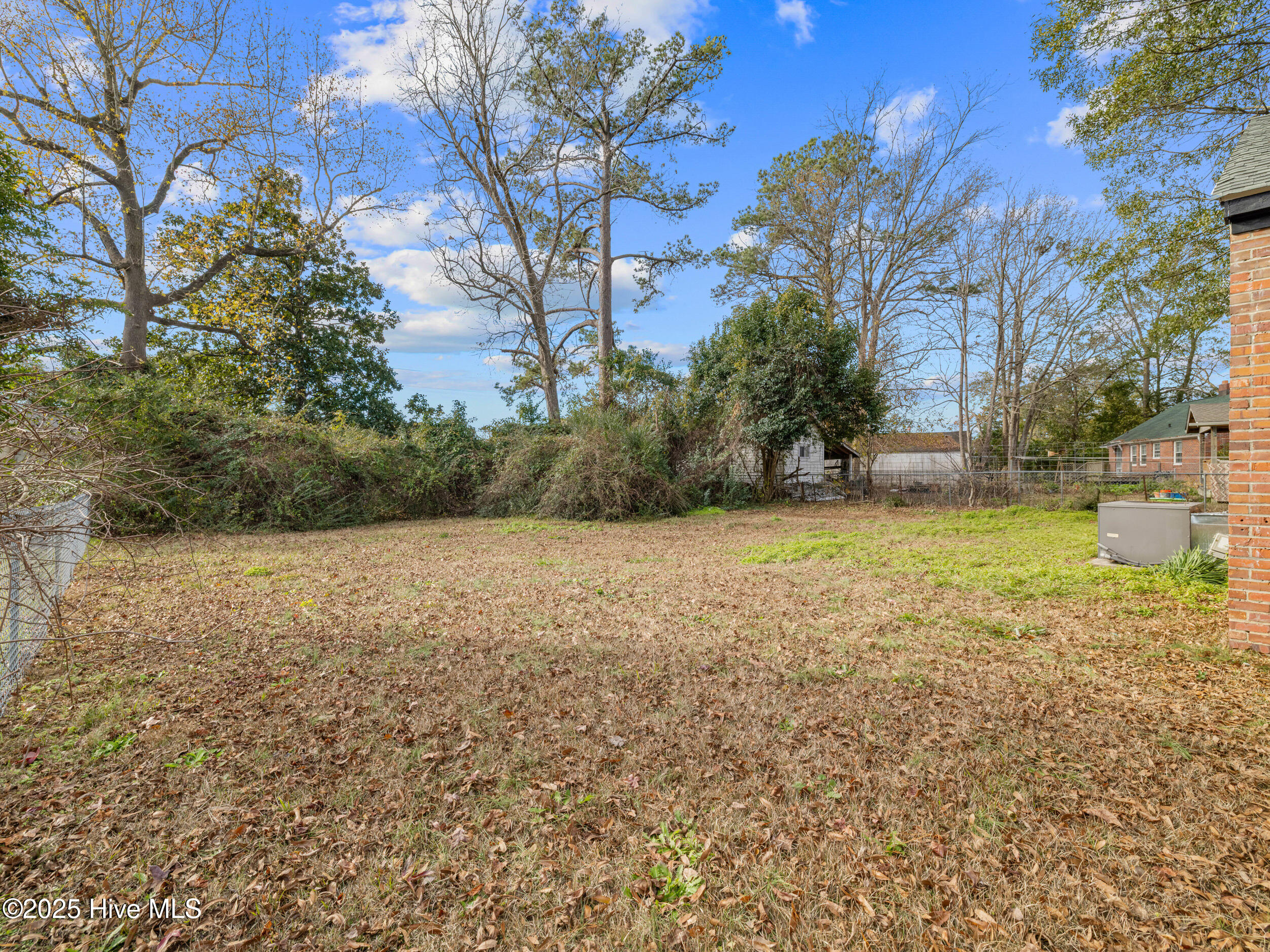 6 Glendale Road Jacksonville, NC 28540 - Photo 38 of 40 Backyard