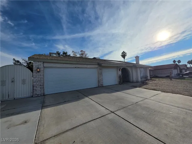 $1,800 | 3214 Anacapa Way, Las Vegas, NV 89146