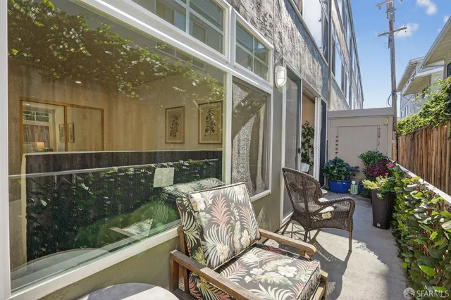 $709,000 | 222 Laurel Street, Unit 109, San Carlos, CA 94070
