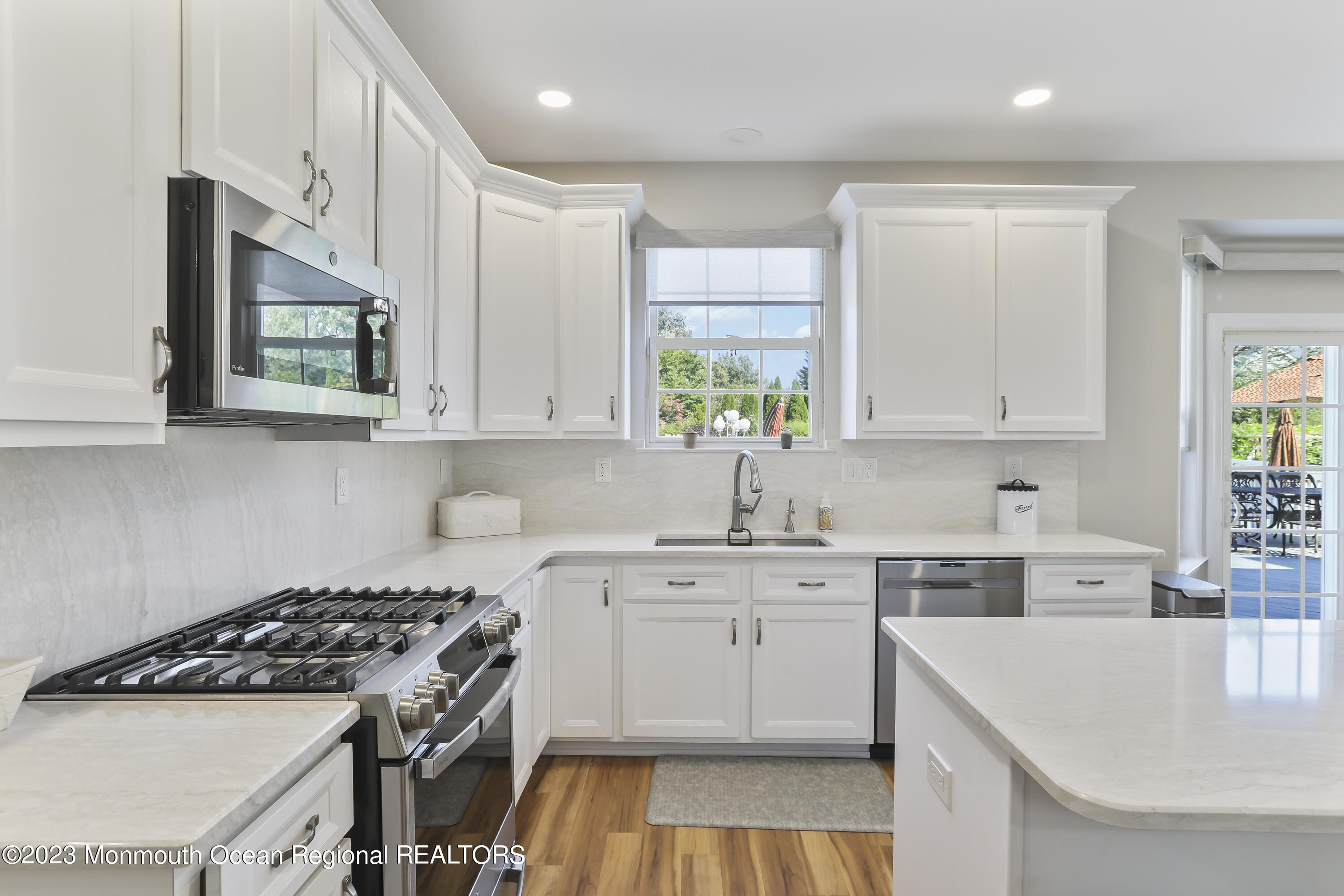 1 Wendover Road East Windsor, NJ 08520 - Photo 8 of 37 5W5A3987