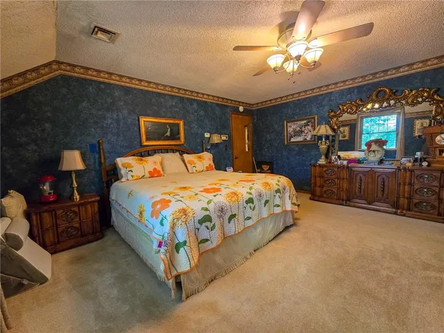 $695,000 | 3187 56th Highway, Herington, KS 67449