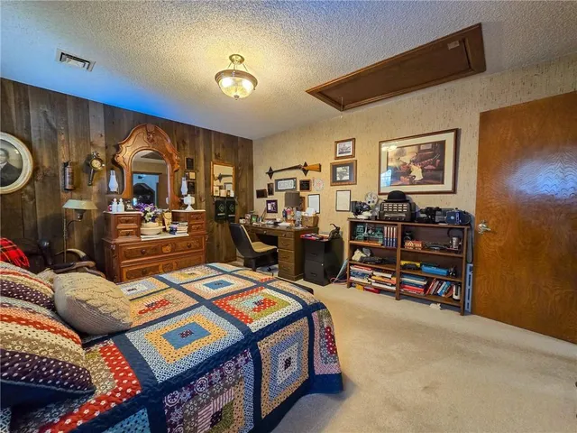 $695,000 | 3187 56th Highway, Herington, KS 67449