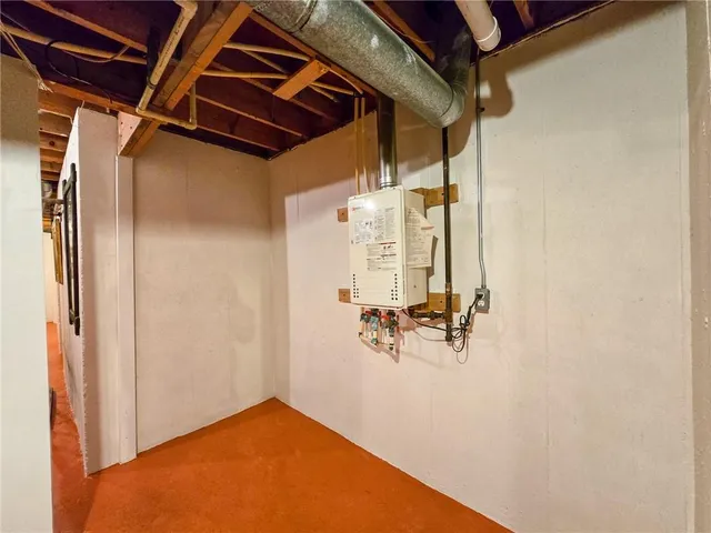 $695,000 | 3187 56th Highway, Herington, KS 67449