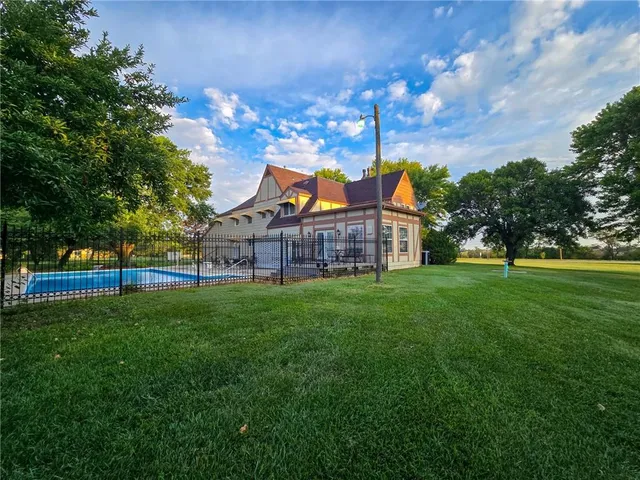 $695,000 | 3187 56th Highway, Herington, KS 67449