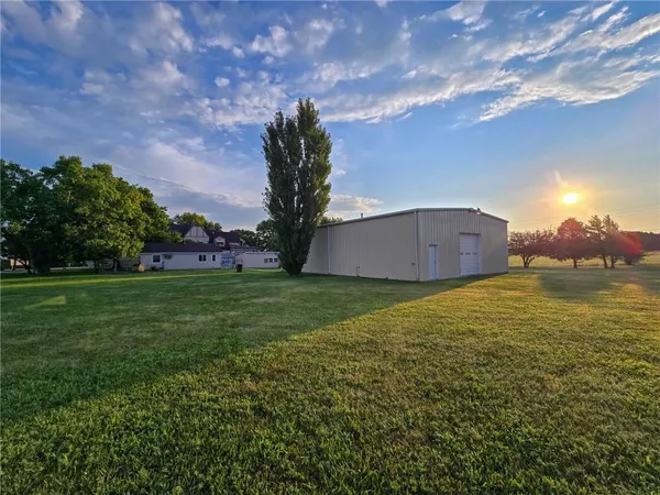 $695,000 | 3187 56th Highway, Herington, KS 67449